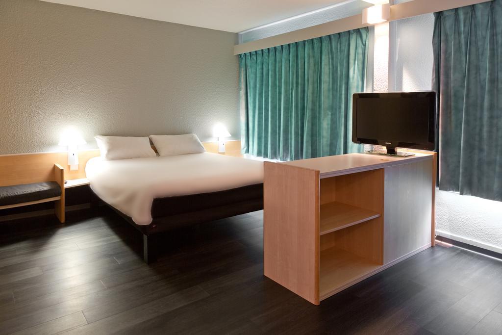 Ibis Saint Dizier Hotel Luaran gambar
